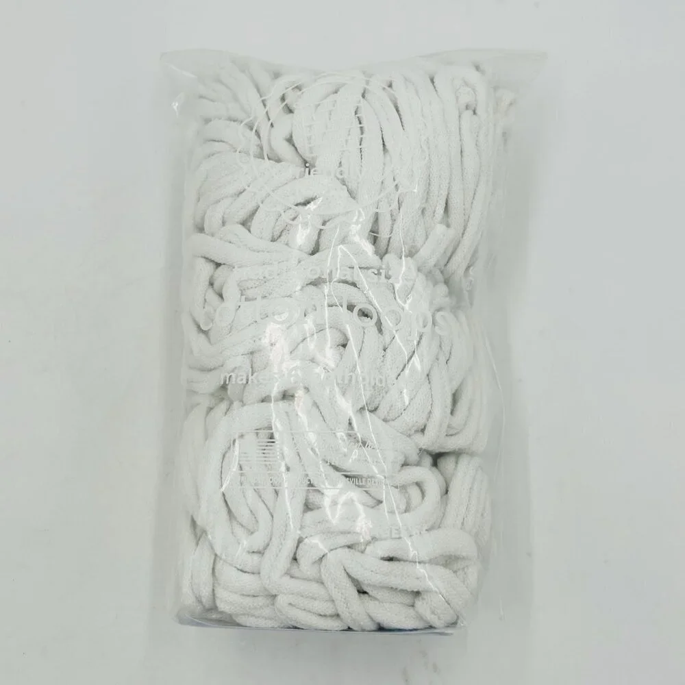 Friendly Loom | Lotta Loops 7” Traditional-Sized White Potholder